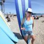 Nina Ke'alohi Dodge gives the international surfer's salute. (Chip Scheuer)