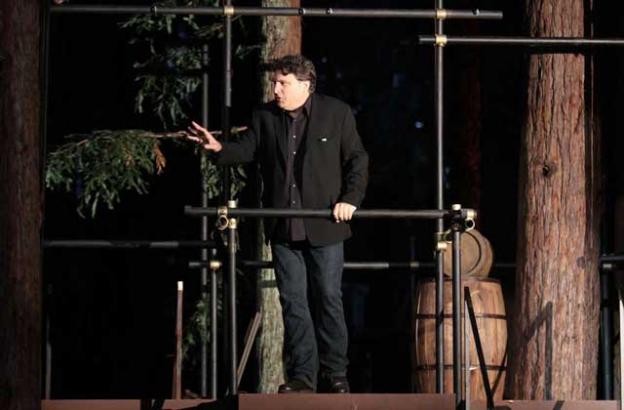 As the Chorus in Shakespeare's Henry V, SSC artistic director Marco Barricelli made a strong case for the magic of theater—precisely what Shakespeare Play On seeks to preserve as it raises funds for a 2014 season.  