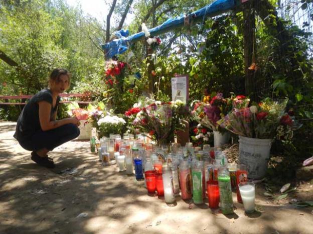 The Virgin of Pinto Lake appeared to Anita Contreras Mendoza on June 17, 1992. This shrine sprouted up almost overnight.