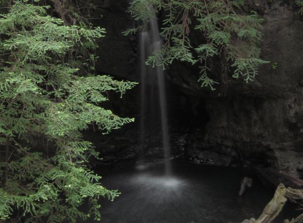 Twenty-foot Sempervirens Falls is a popular Big Basin destination.  Photo by Gnissah/Creative Commons.
