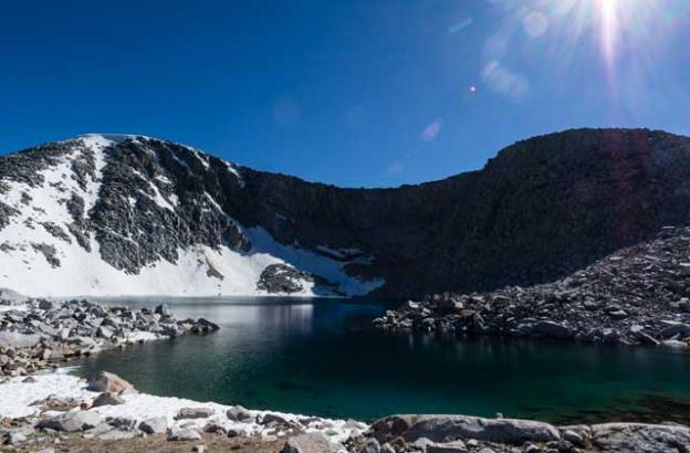 A nameless lake in Yosemite high country. Carl Uebelhart photo.