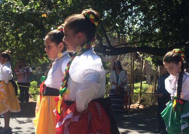 Young dancers at Mole & Mariachi 2015. Hilltromper photo.
