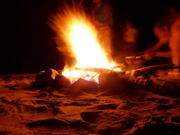 S'mores are good. S'mores on the beach are great. Photo by Petyo Ivanov.