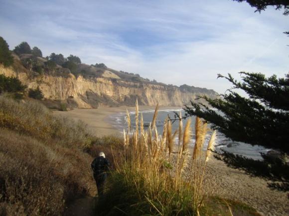 Lots of wide-open sand awaits your MLK Day pleasure at Greyhound Rock. Hilltromper photo.