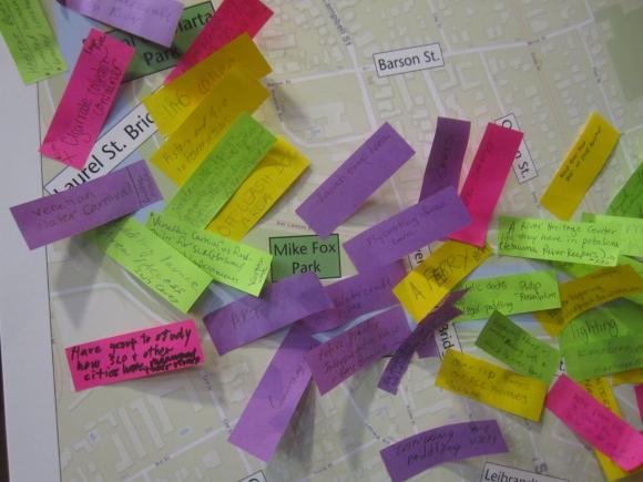 Sticky notes on a poster depicting the Estuarine Reach of the river at the March 5 San Lorenzo River Community Forum. Similar meetings follow on March 24 and May 12.