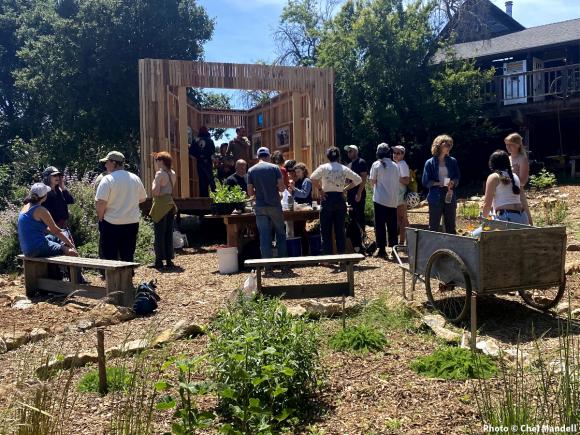 Volunteers prepare The Greenhouse Project space for the Jewish New Year. Photo credit: Chel Mandell